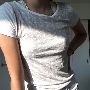 polka-dotted cream tee